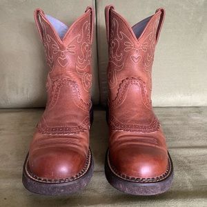 Ariat Fatbaby saddle western boot
